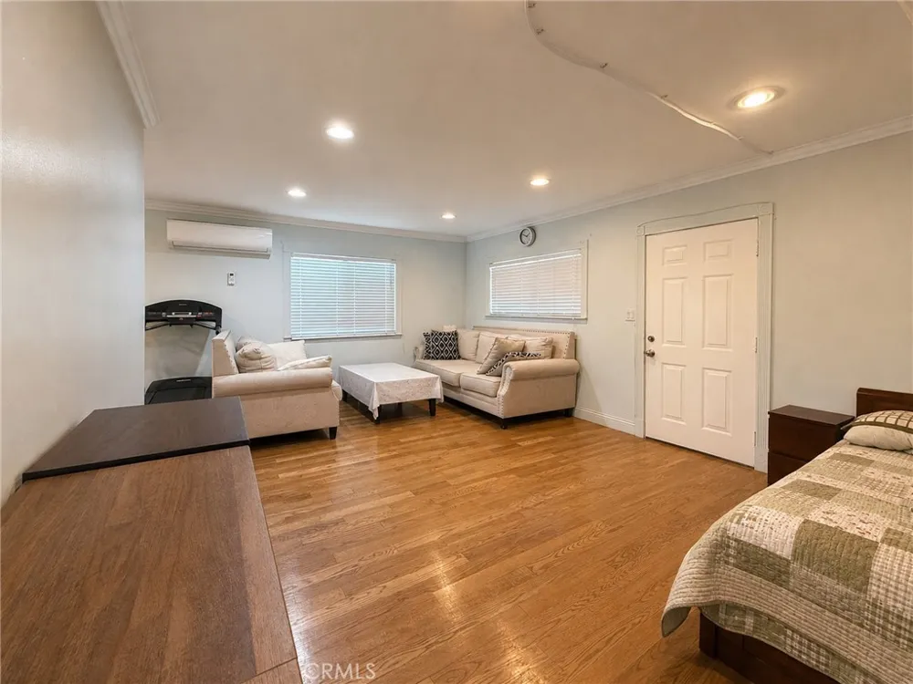 7822 Artson Street Rosemead, CA 91770