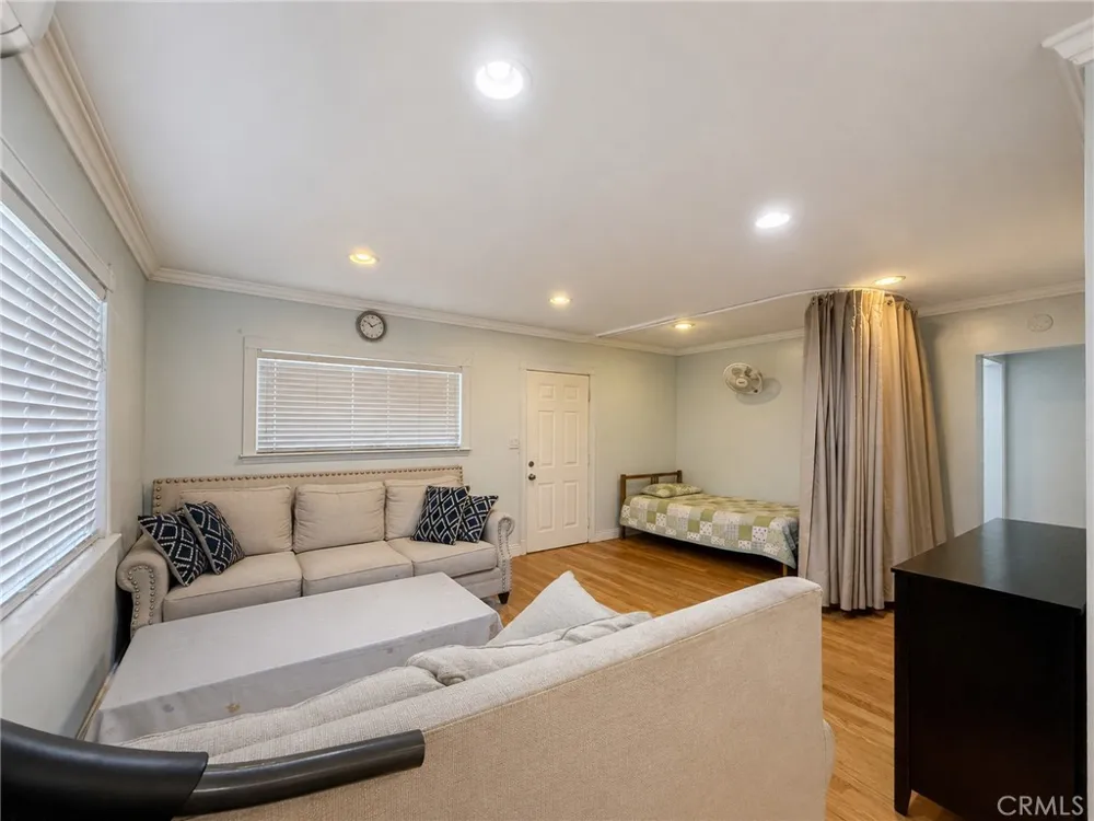 7822 Artson Street Rosemead, CA 91770