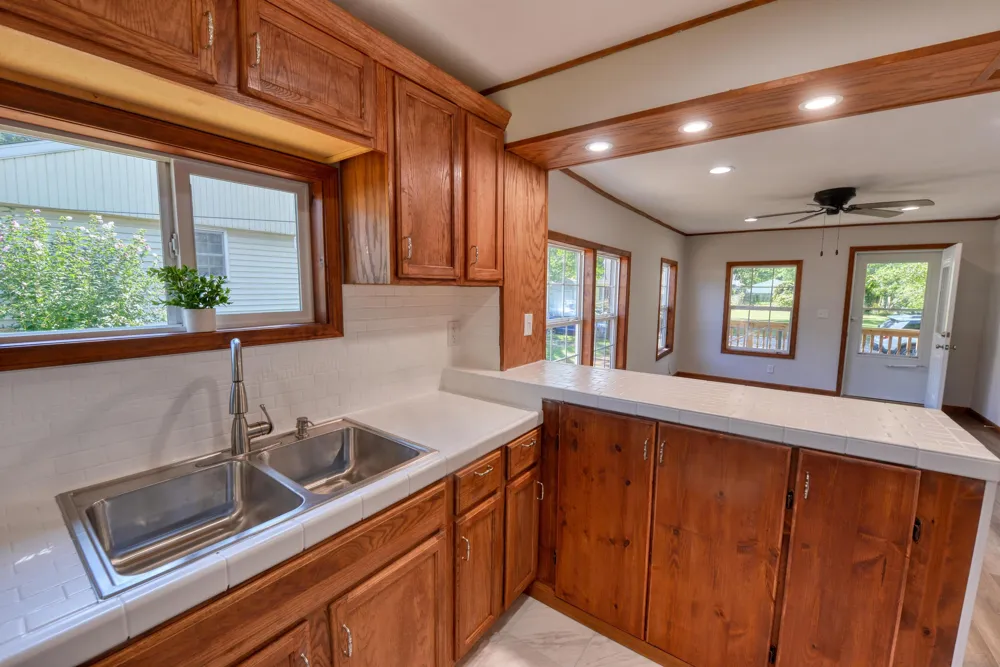 1621 Maple Street Niles, MI 49120