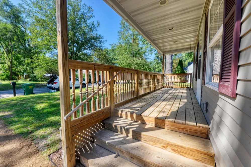 1621 Maple Street Niles, MI 49120