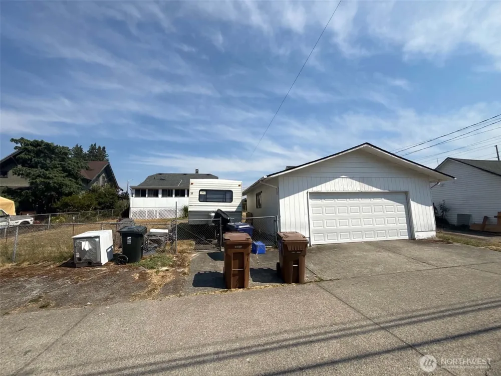 1936 S M STREET Tacoma, WA 98405