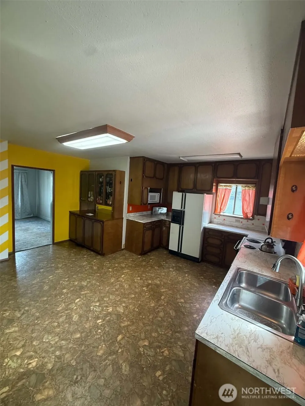 1936 S M STREET Tacoma, WA 98405