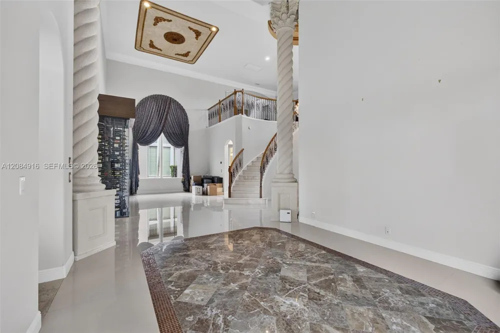 739 Cote Azur Dr Palm Beach Gardens, FL 33410