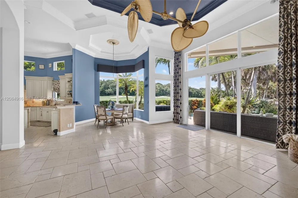 739 Cote Azur Dr Palm Beach Gardens, FL 33410