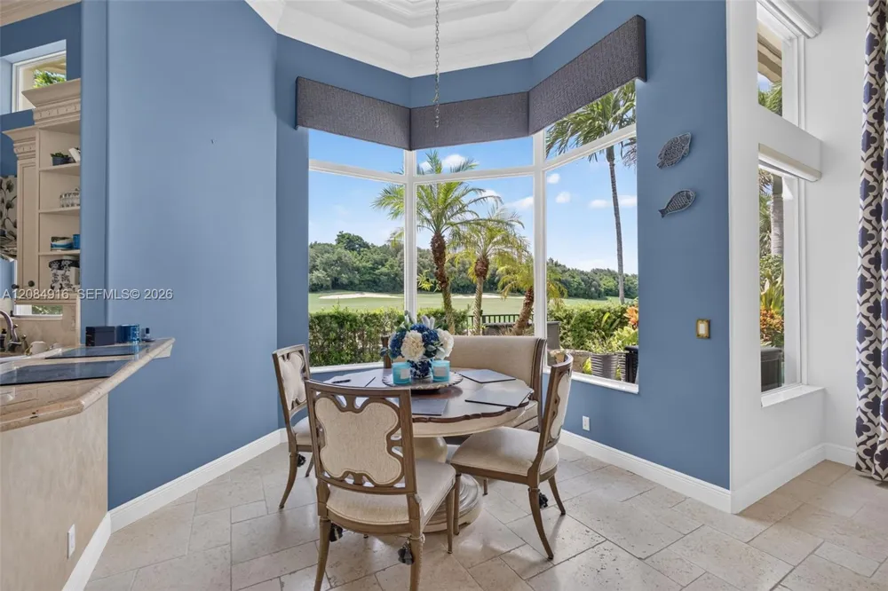 739 Cote Azur Dr Palm Beach Gardens, FL 33410