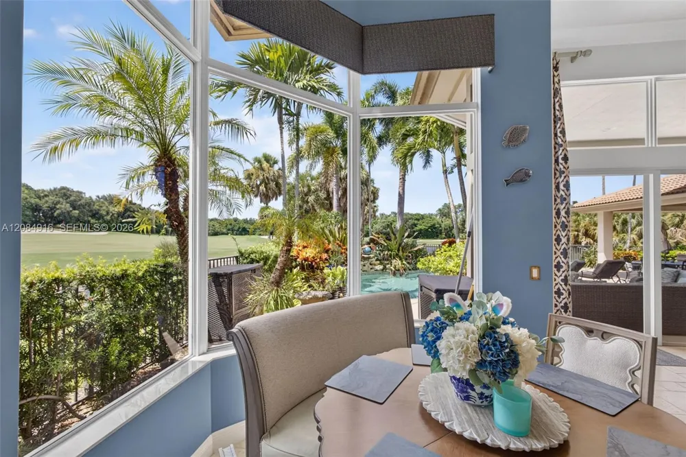 739 Cote Azur Dr Palm Beach Gardens, FL 33410