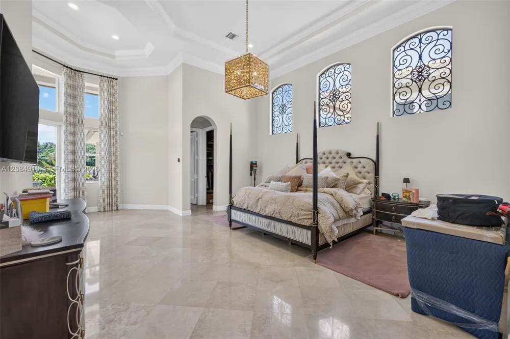 739 Cote Azur Dr Palm Beach Gardens, FL 33410