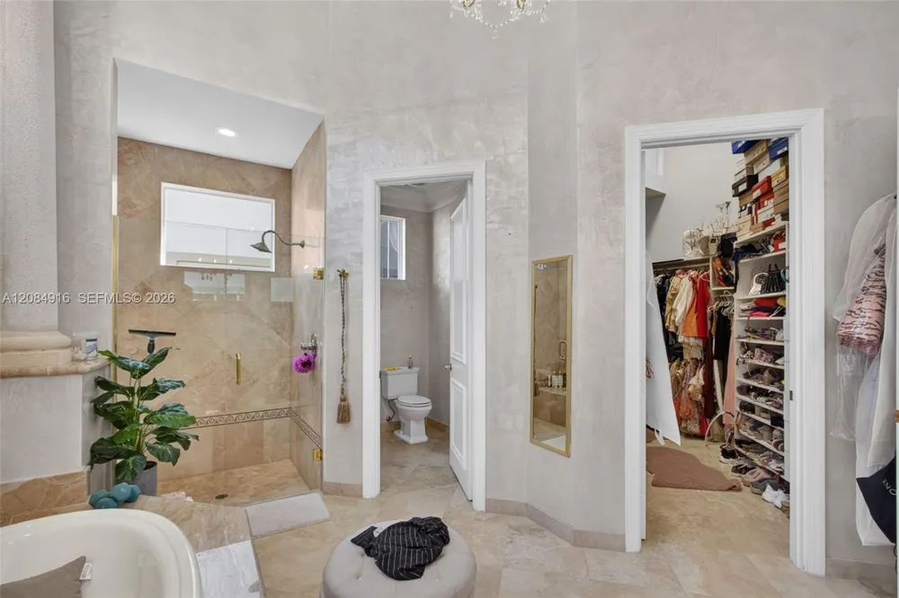 739 Cote Azur Dr Palm Beach Gardens, FL 33410
