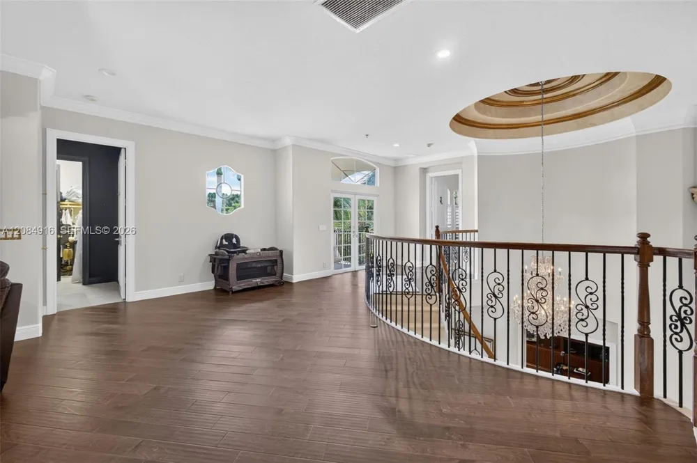 739 Cote Azur Dr Palm Beach Gardens, FL 33410
