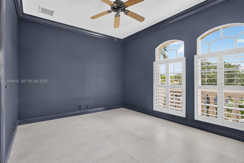 739 Cote Azur Dr Palm Beach Gardens, FL 33410