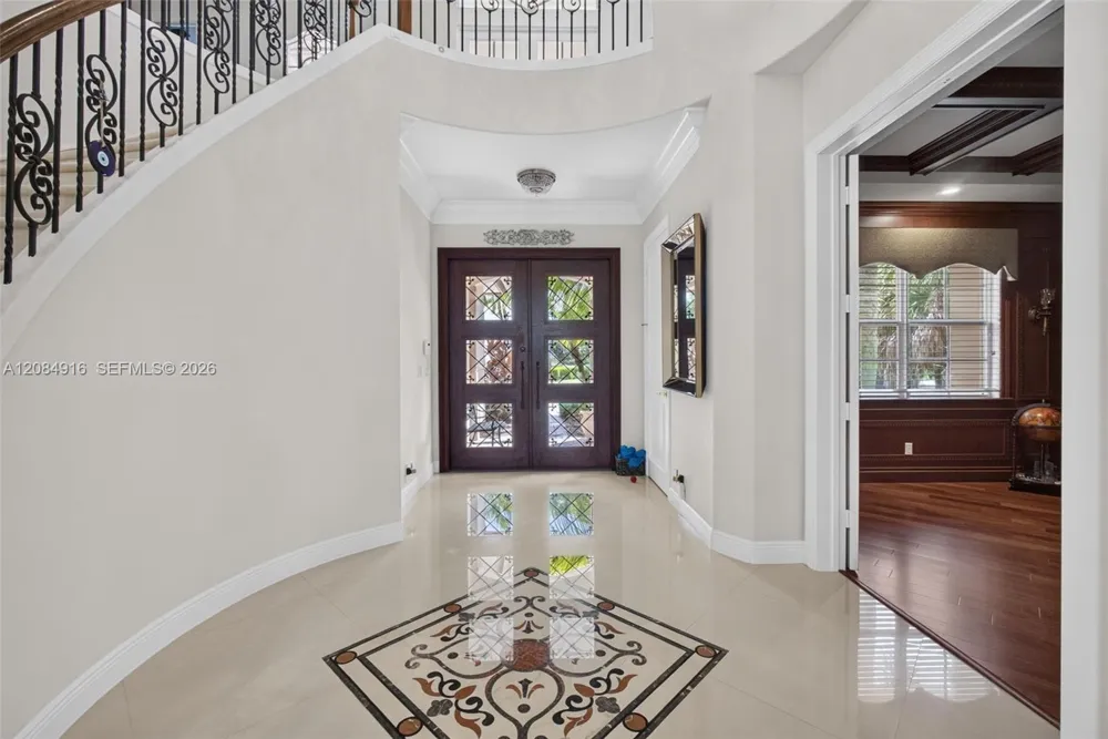 739 Cote Azur Dr Palm Beach Gardens, FL 33410