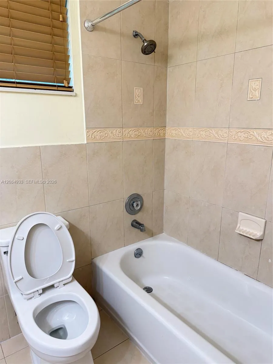 12816 SW 91st Ct Miami, FL 33176
