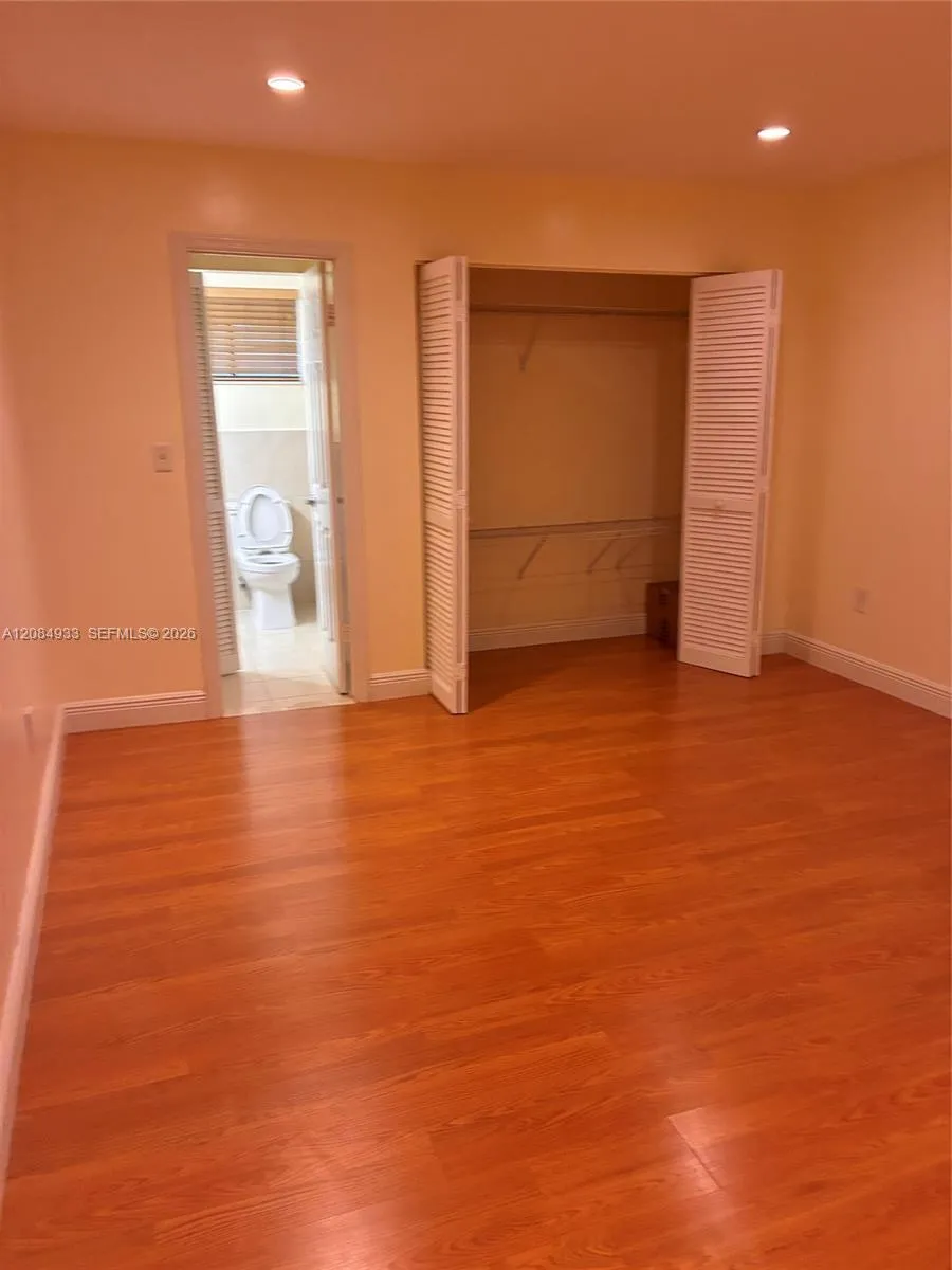 12816 SW 91st Ct Miami, FL 33176