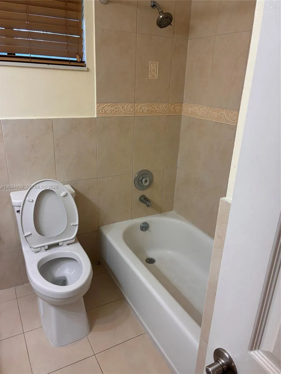 12816 SW 91st Ct Miami, FL 33176
