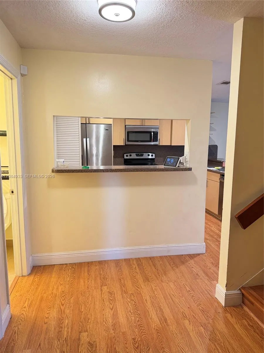 12816 SW 91st Ct Miami, FL 33176