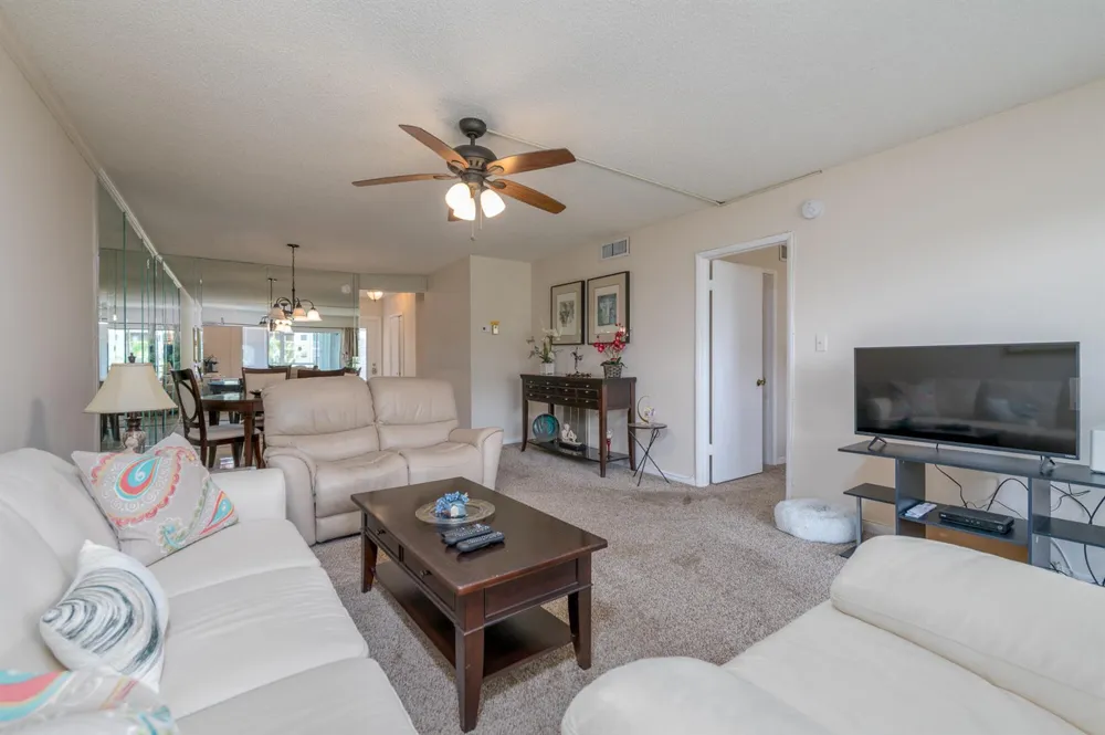 2731 NE 14TH ST #427 Pompano Beach, FL 33062