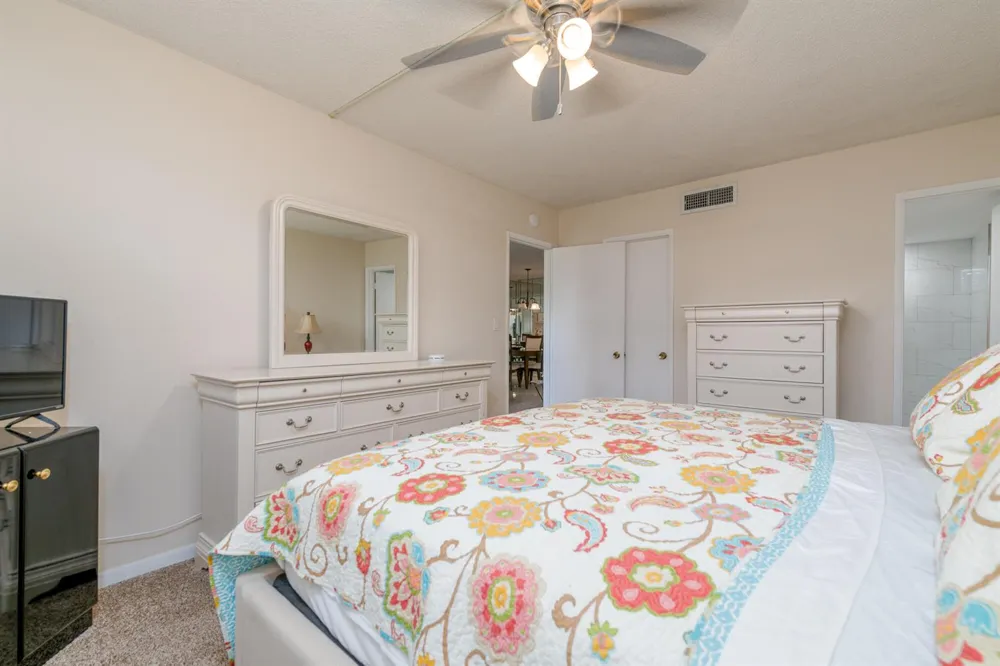 2731 NE 14TH ST #427 Pompano Beach, FL 33062