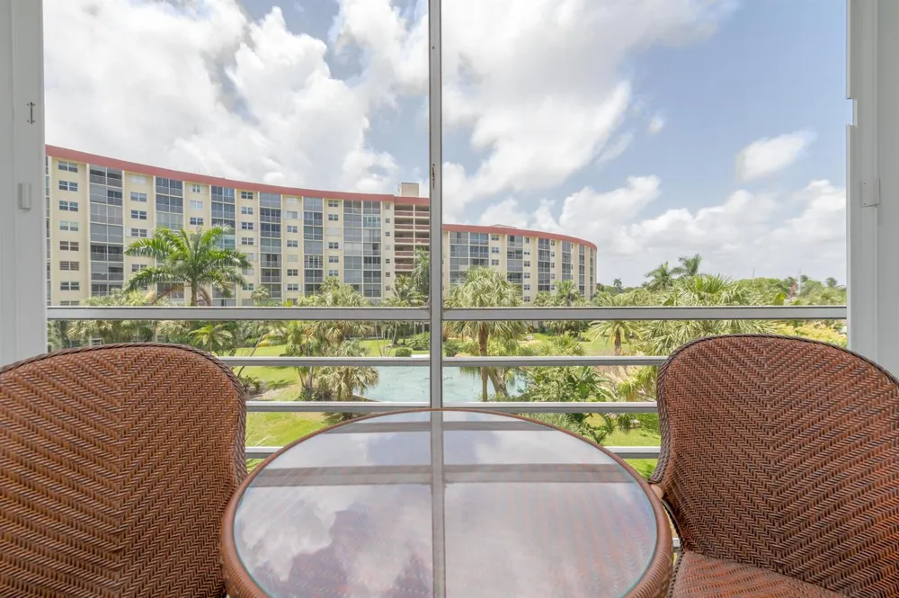 2731 NE 14TH ST #427 Pompano Beach, FL 33062
