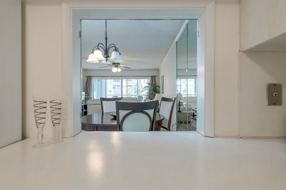 2731 NE 14TH ST #427 Pompano Beach, FL 33062