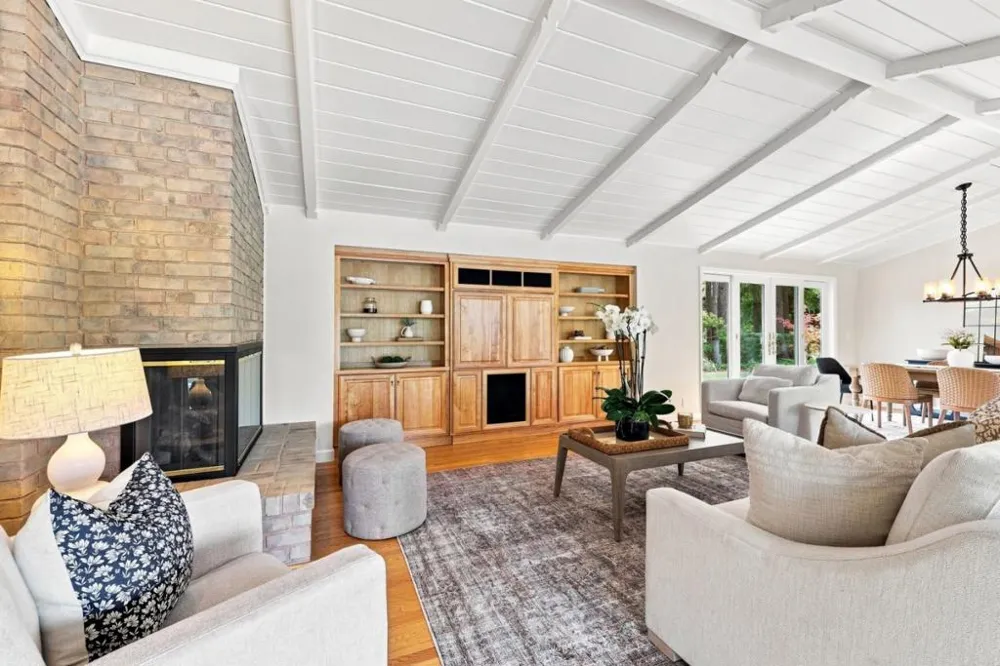 18113 Saratoga Los Gatos Road Monte Sereno, CA 95030