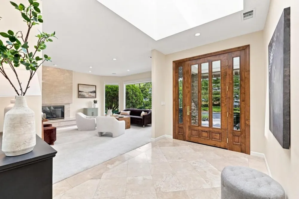 18113 Saratoga Los Gatos Road Monte Sereno, CA 95030