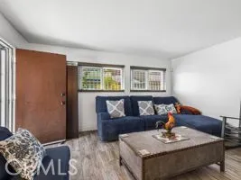 1 Dovecote Carson, CA 90745