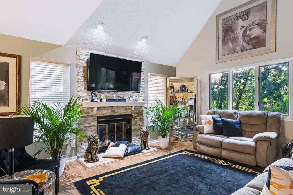 1112 LIGHTHOUSE LANE Toms River, NJ 08753