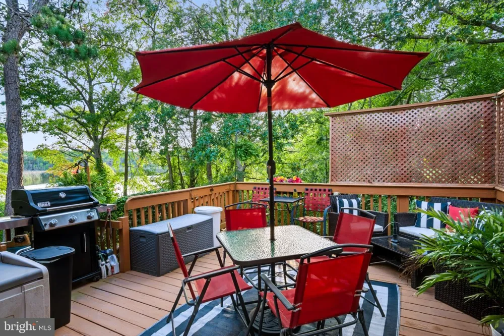 1112 LIGHTHOUSE LANE Toms River, NJ 08753
