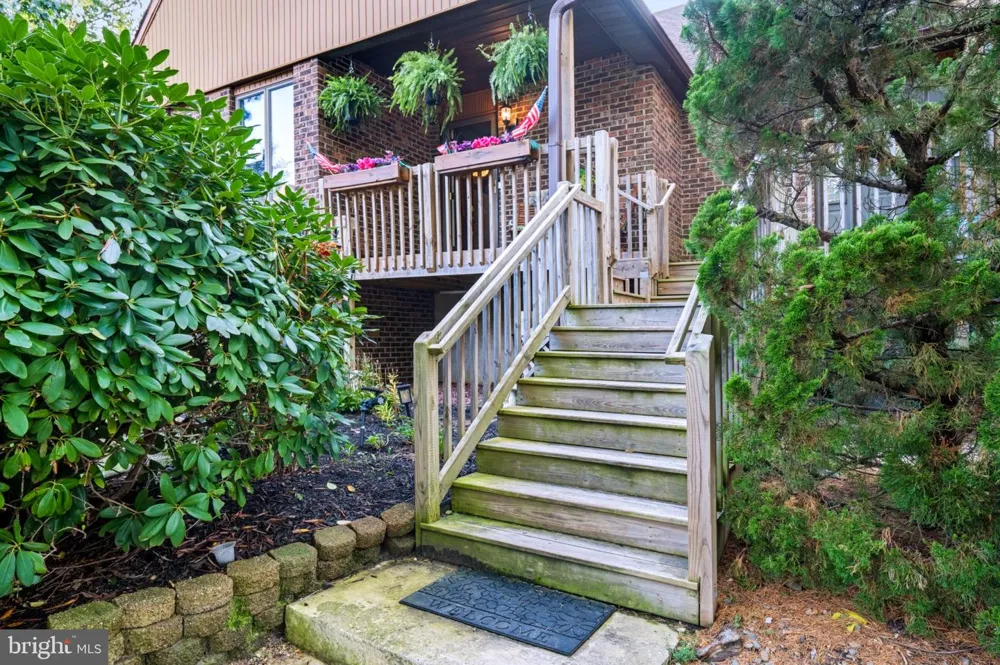 1112 LIGHTHOUSE LANE Toms River, NJ 08753