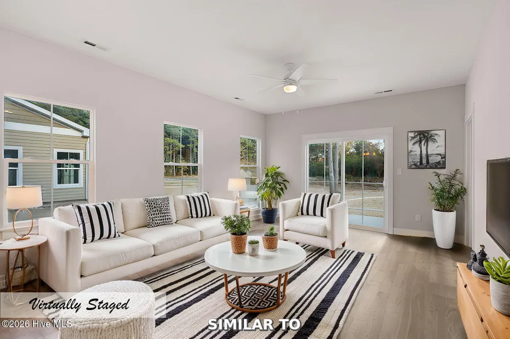 112-B Jarvis Landing Drive Jarvisburg, NC 27947