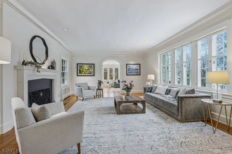 55 OXBOW LANE Summit City, NJ 07901