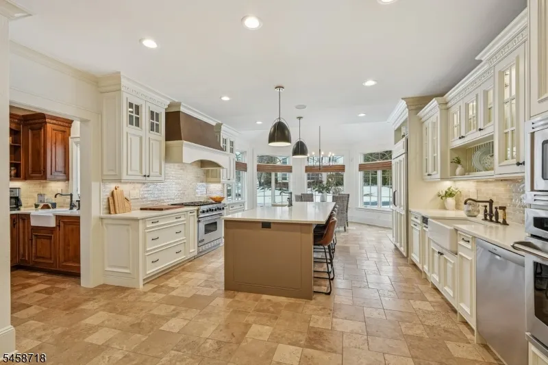 55 OXBOW LANE Summit City, NJ 07901