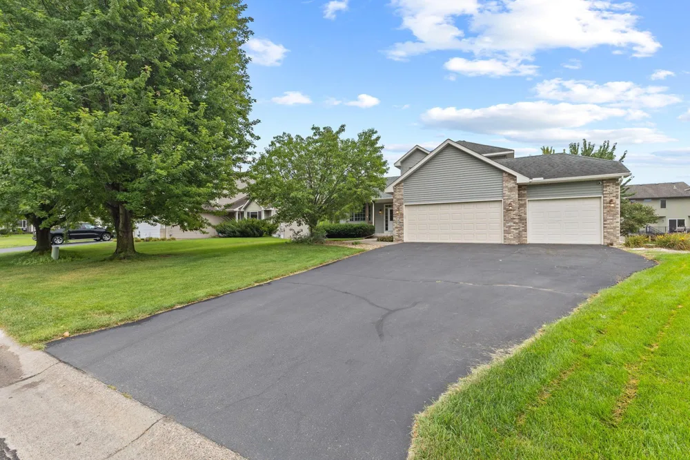 1454 159th Avenue NW Andover, MN 55304
