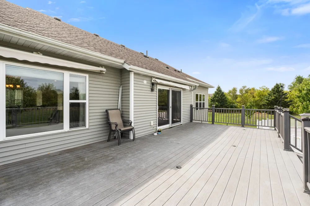 10972 255th Avenue NW Zimmerman, MN 55398