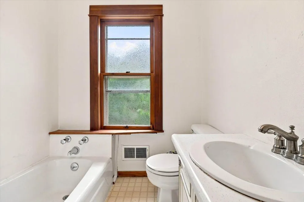 56 Mckinley Place Saint Cloud, MN 56303