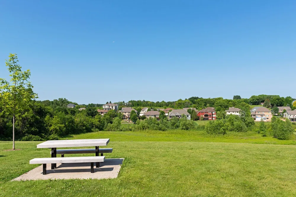 8585 Chanhassen Hills Drive S Chanhassen, MN 55317
