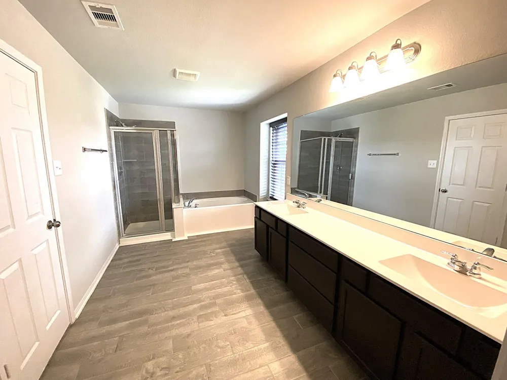 4323 Lotus Dale Drive Spring, TX 77373
