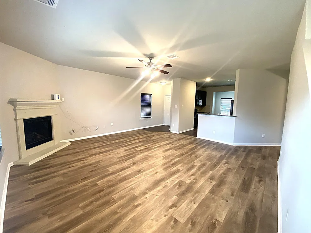4323 Lotus Dale Drive Spring, TX 77373
