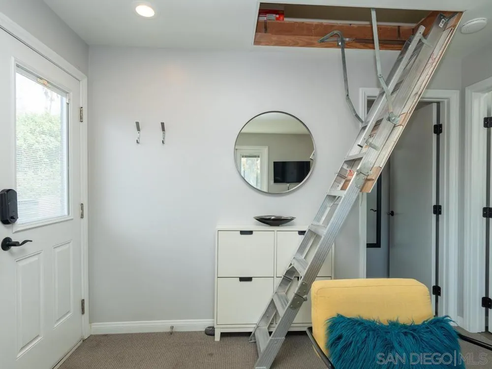 4760 Miracle Dr San Diego, CA 92115