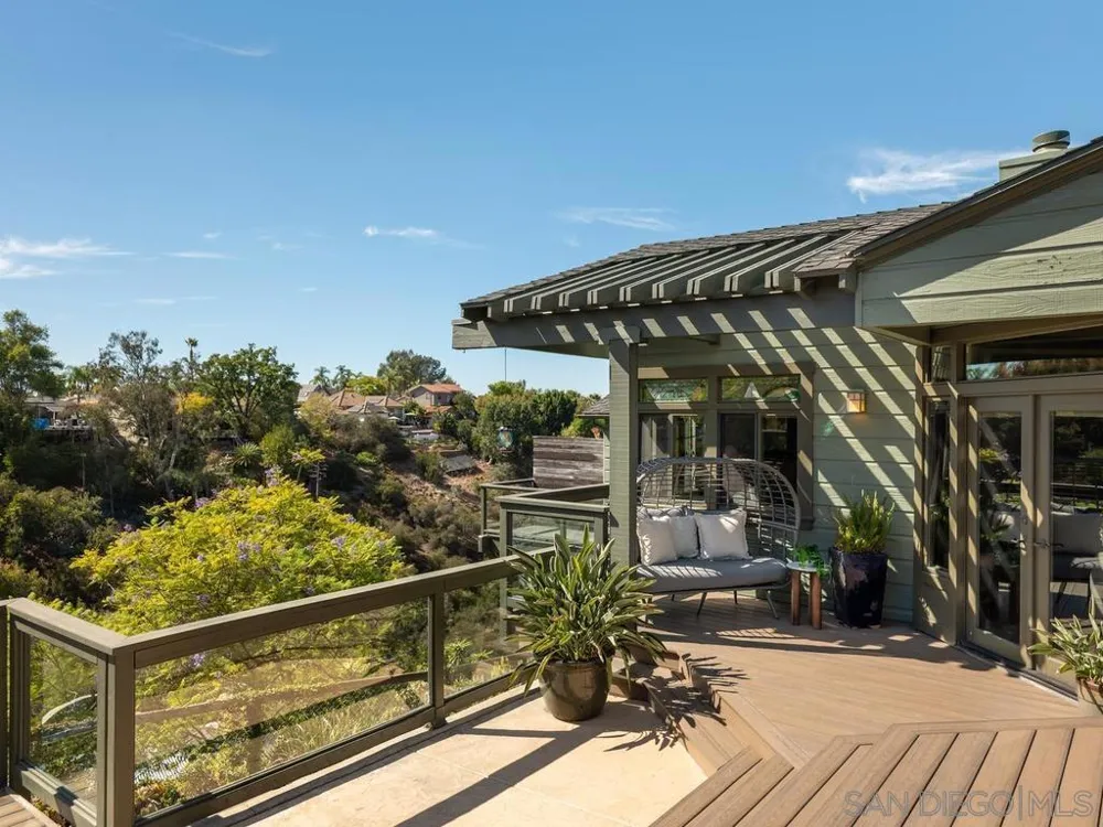 4760 Miracle Dr San Diego, CA 92115