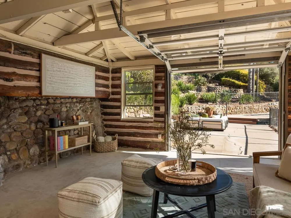 4760 Miracle Dr San Diego, CA 92115