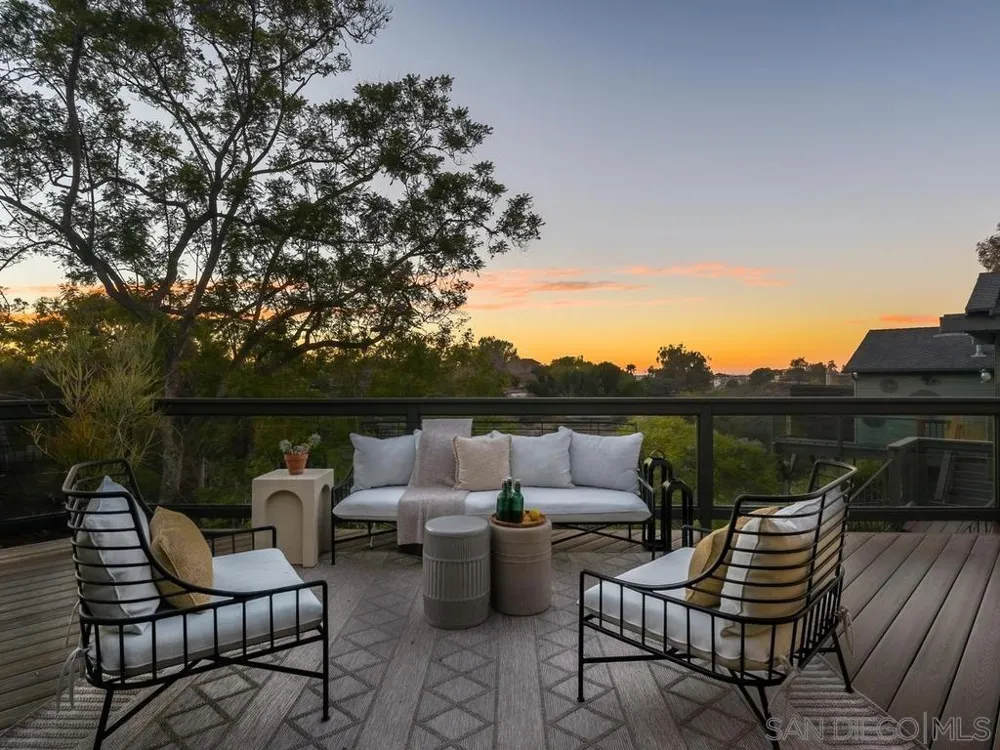 4760 Miracle Dr San Diego, CA 92115
