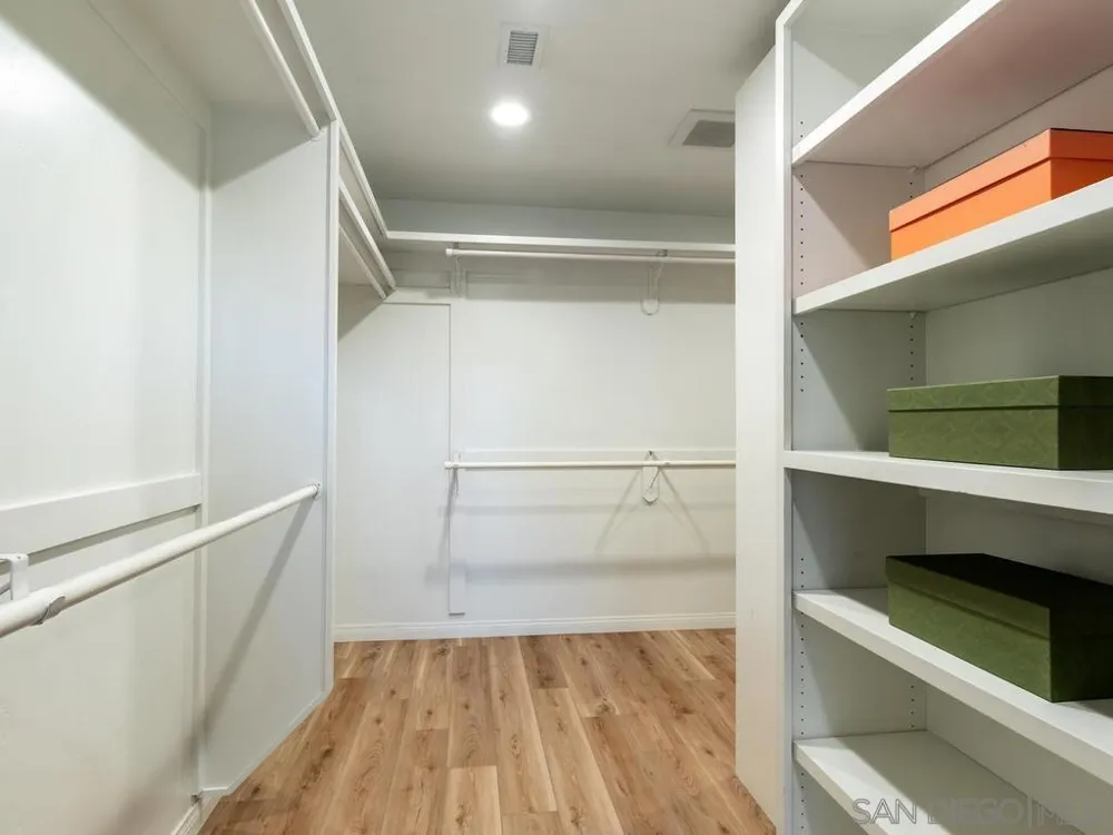 4760 Miracle Dr San Diego, CA 92115