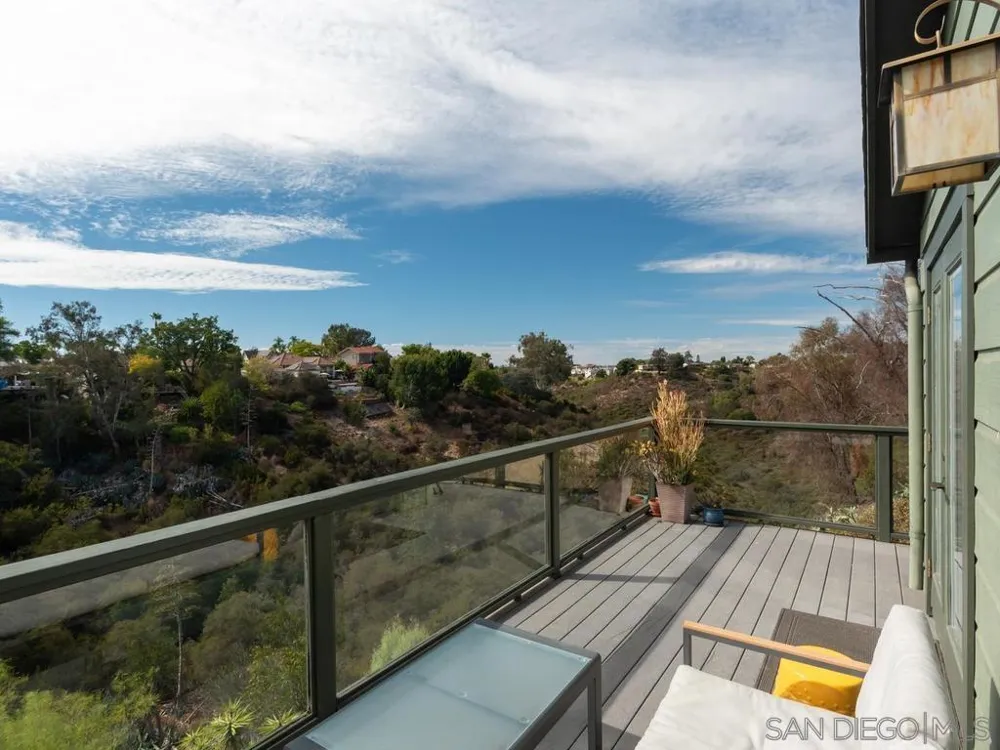 4760 Miracle Dr San Diego, CA 92115