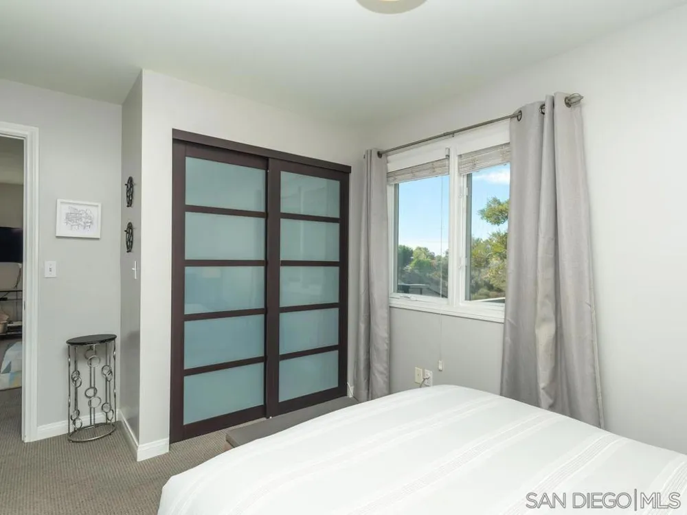 4760 Miracle Dr San Diego, CA 92115