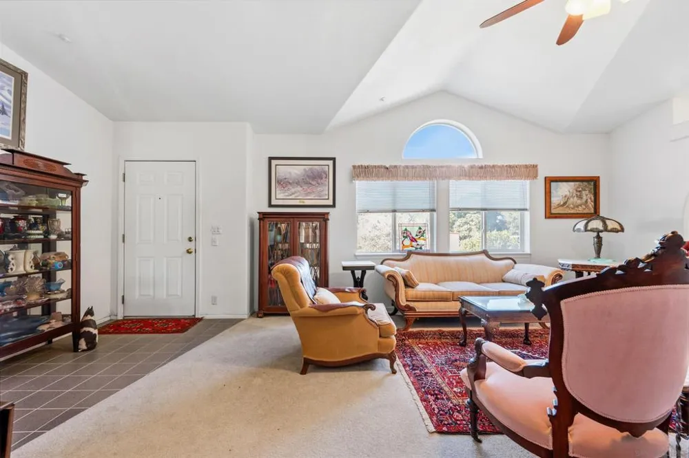 39506 S Clement St. Boulevard, CA 91905