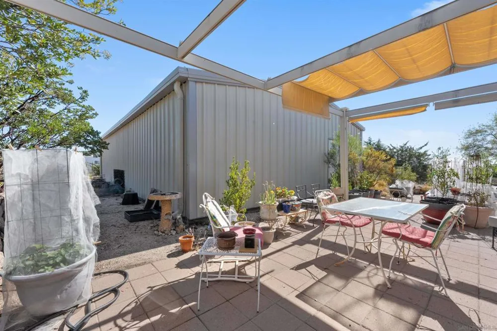 39506 S Clement St. Boulevard, CA 91905