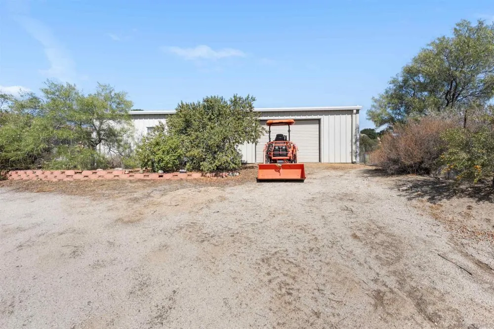 39506 S Clement St. Boulevard, CA 91905
