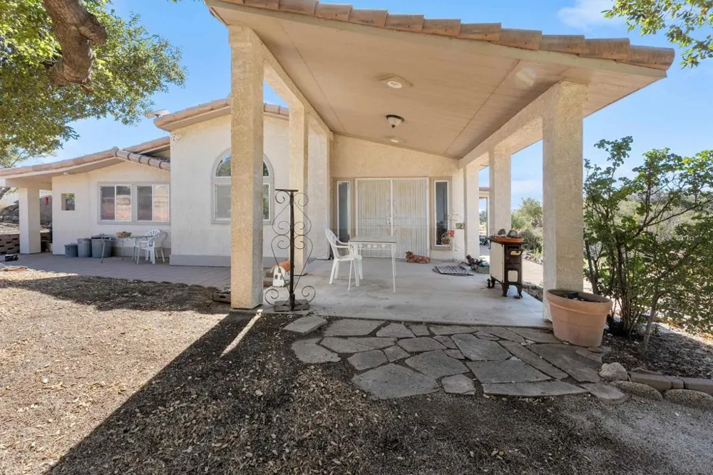 39506 S Clement St. Boulevard, CA 91905