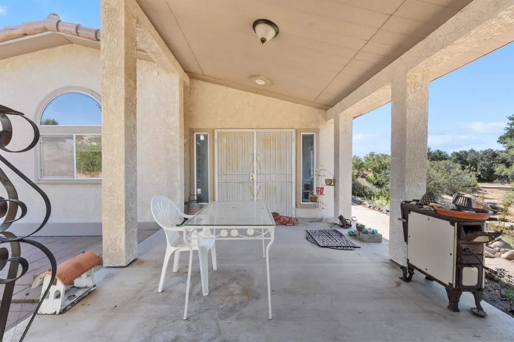 39506 S Clement St. Boulevard, CA 91905